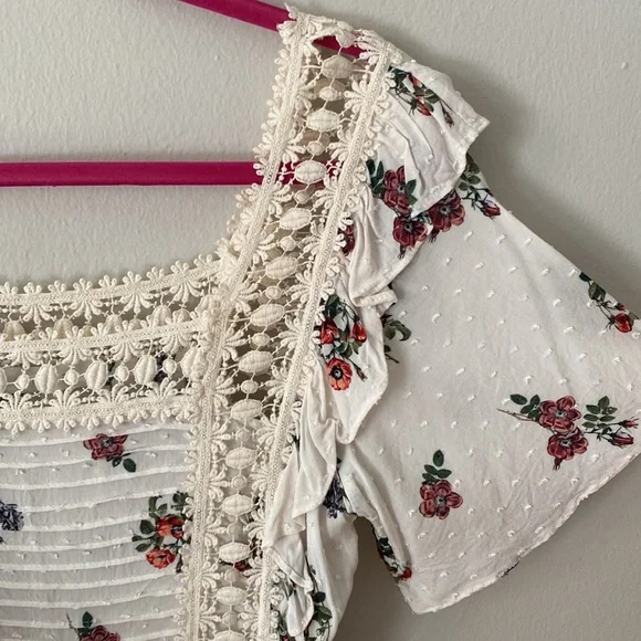 anthropologie eri + ali floral romantic top! - Picture 5 of 9